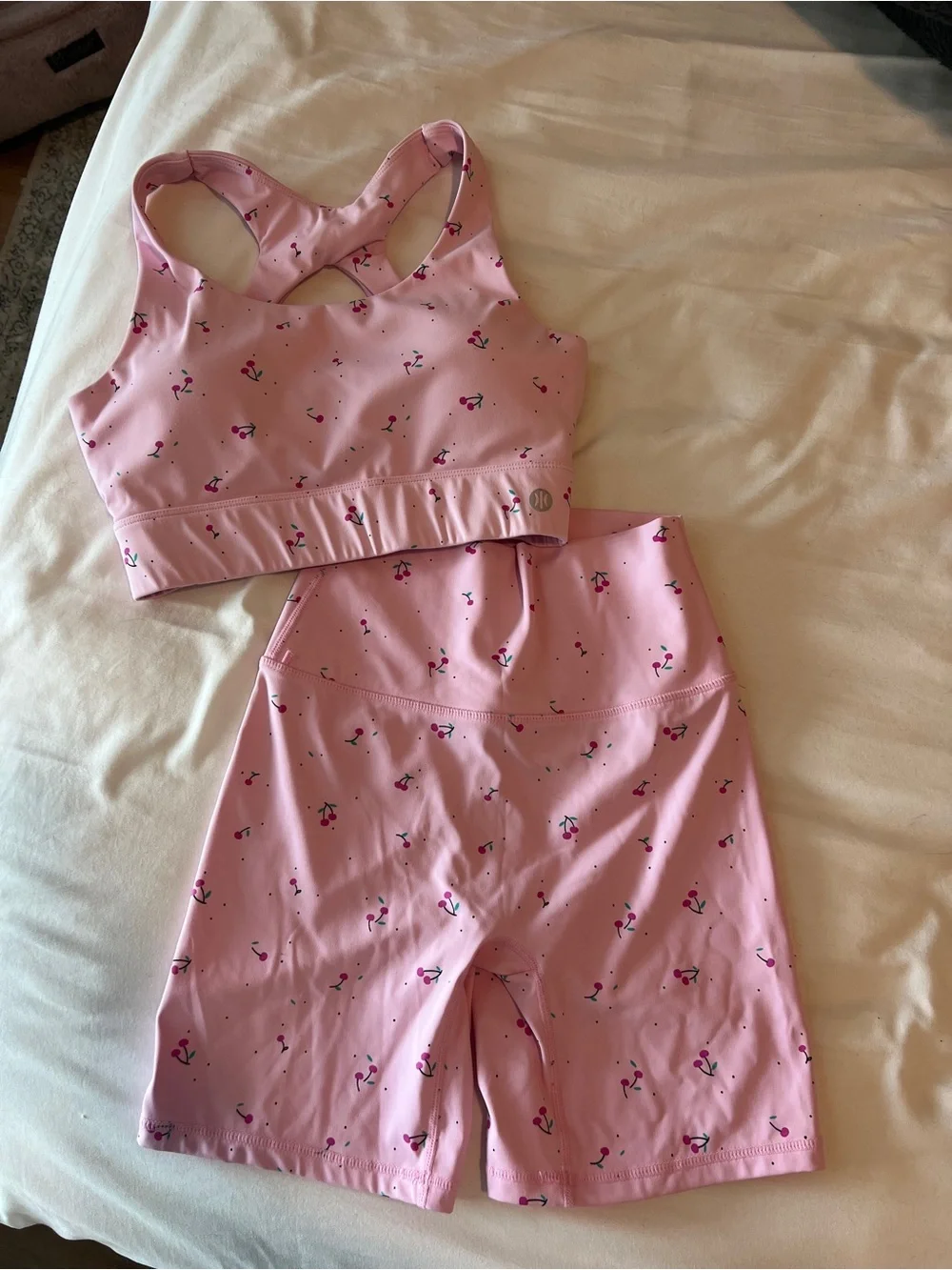 Astoria Activewear nwot astoria